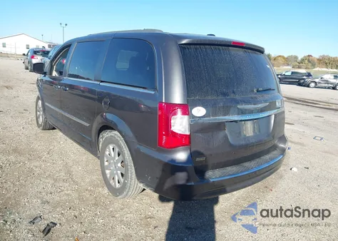 2015 Chrysler Town & Country Touring z USA, uszkodzony, nr VIN 2C4RC1BG1FR594854
